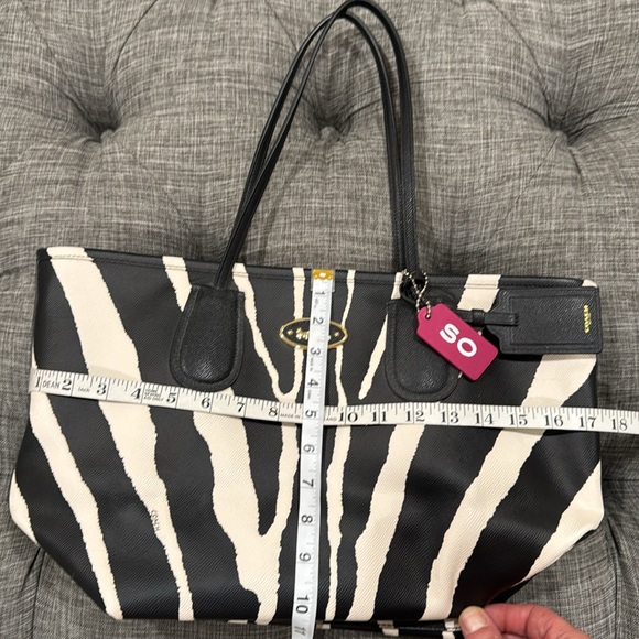 Coach Bag Leather Zebra Black and Cream Zebra Print Tote Bag - Picture 17 of 17